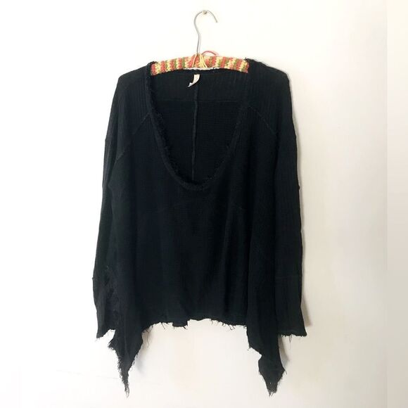 Free people | black thermal low v-neck waffle distressed top | size small - Picture 1 of 7